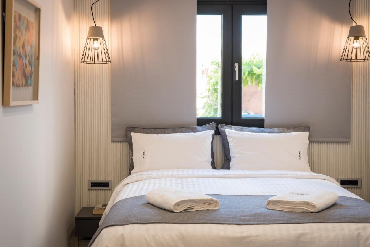 Central City Hotel خانيا المظهر الخارجي الصورة